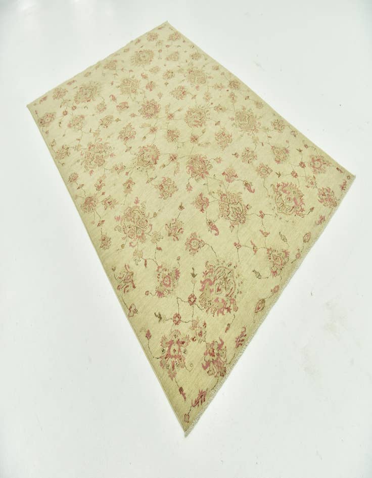 Detail image of  5' 7 x 7' 10  Hand Knotted Peshawar Ziegler Rug