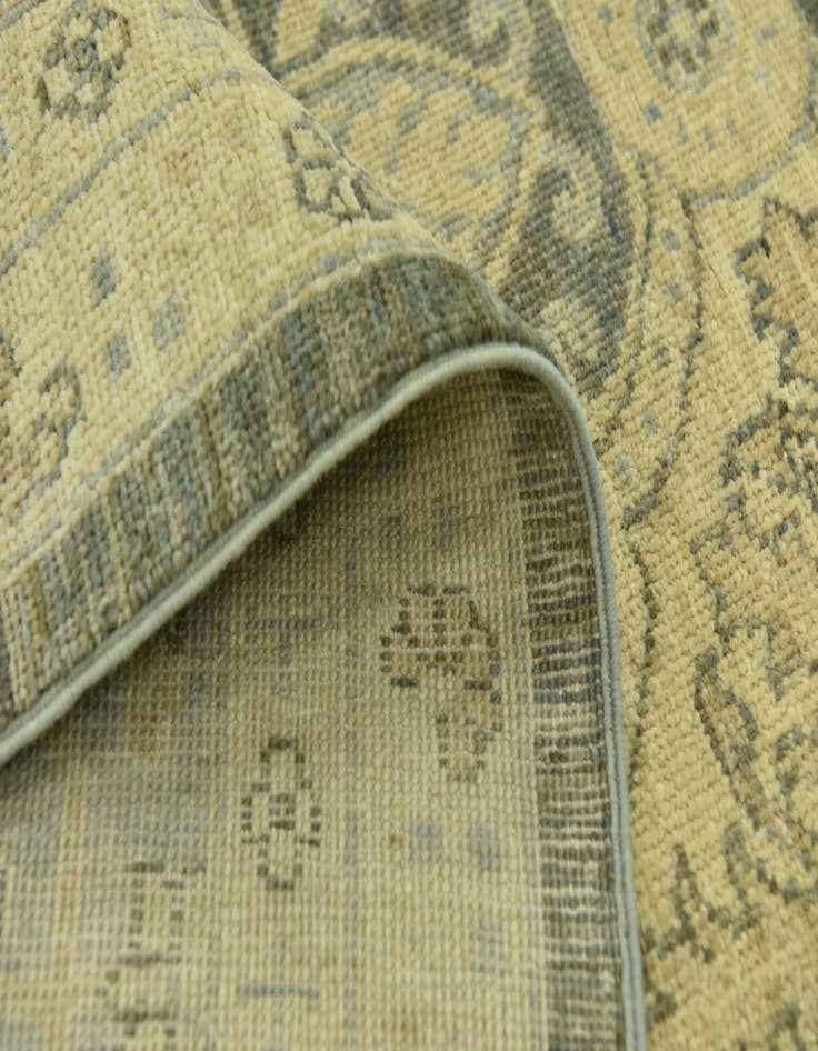 Detail image of  8' 8 x 10' 5  Hand Knotted Peshawar Ziegler Rug