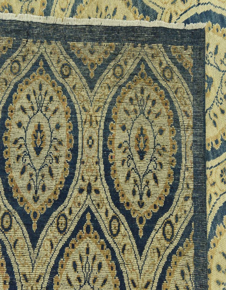 Detail image of  8' 10 x 12'  Hand Knotted Peshawar Ziegler Rug