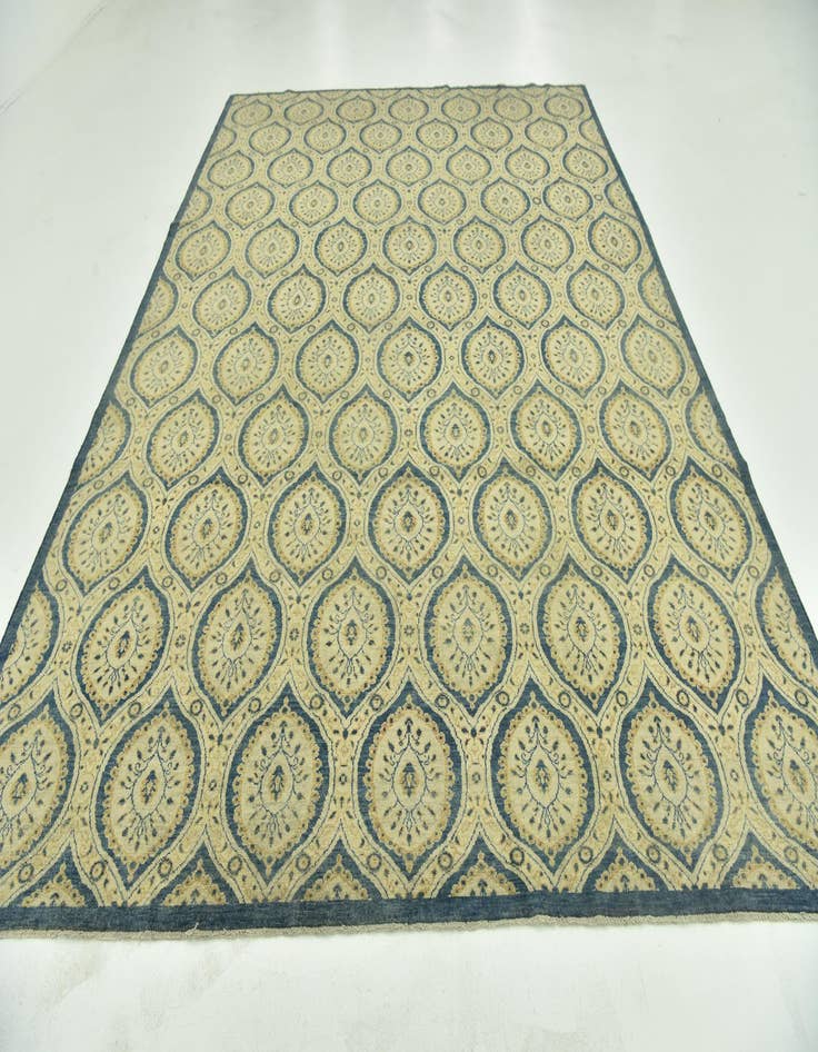 Detail image of  8' 10 x 12'  Hand Knotted Peshawar Ziegler Rug