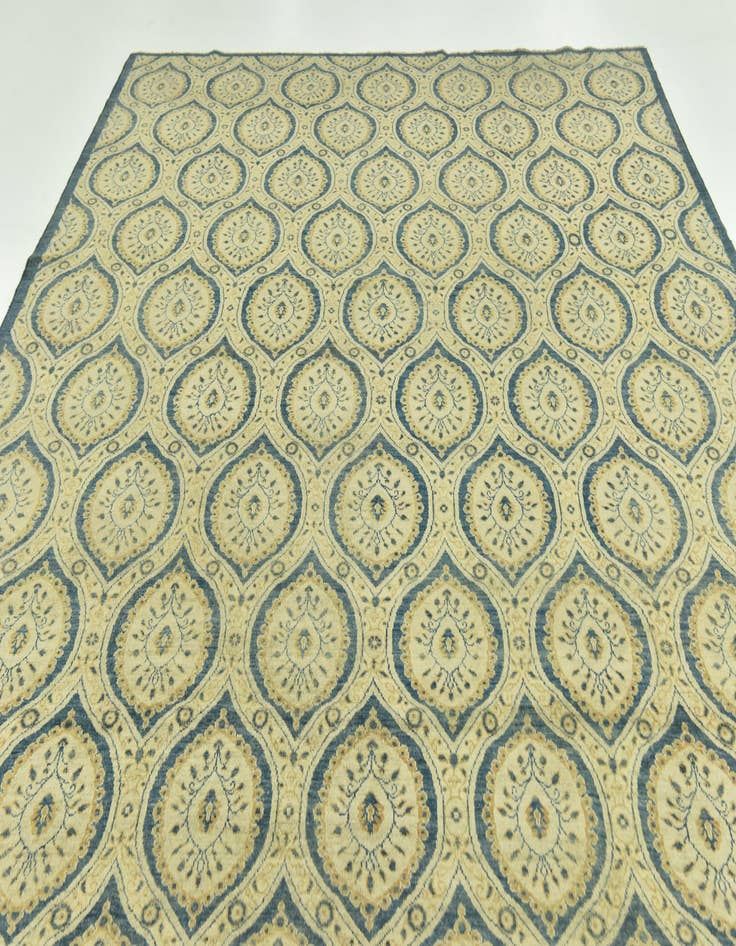 Detail image of  8' 10 x 12'  Hand Knotted Peshawar Ziegler Rug