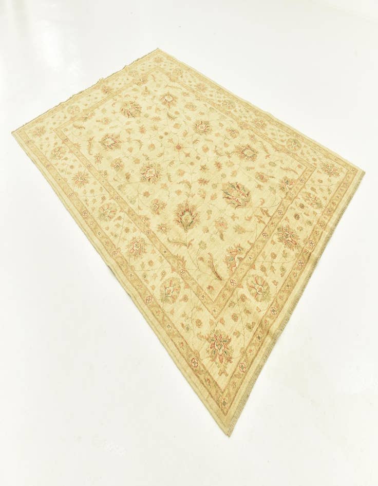 Detail image of  6' 6 x 9'  Hand Knotted Peshawar Ziegler Rug