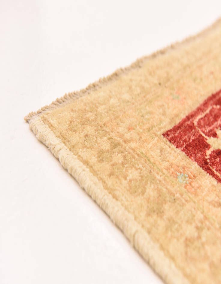 Detail image of  5' 9 x 7' 8  Hand Knotted Peshawar Ziegler Rug