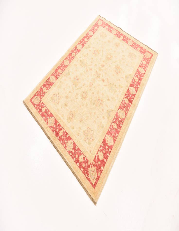 Detail image of  4' 1 x 5' 9  Hand Knotted Peshawar Ziegler Rug