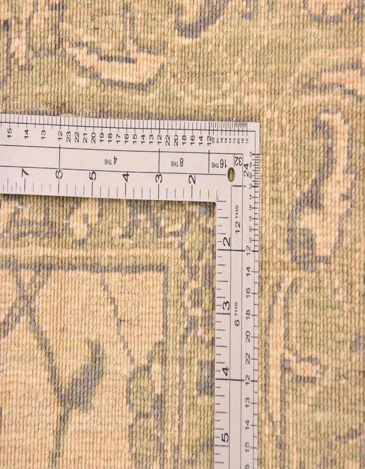 Detail image of  8' 4 x 11' 6  Hand Knotted Peshawar Ziegler Rug