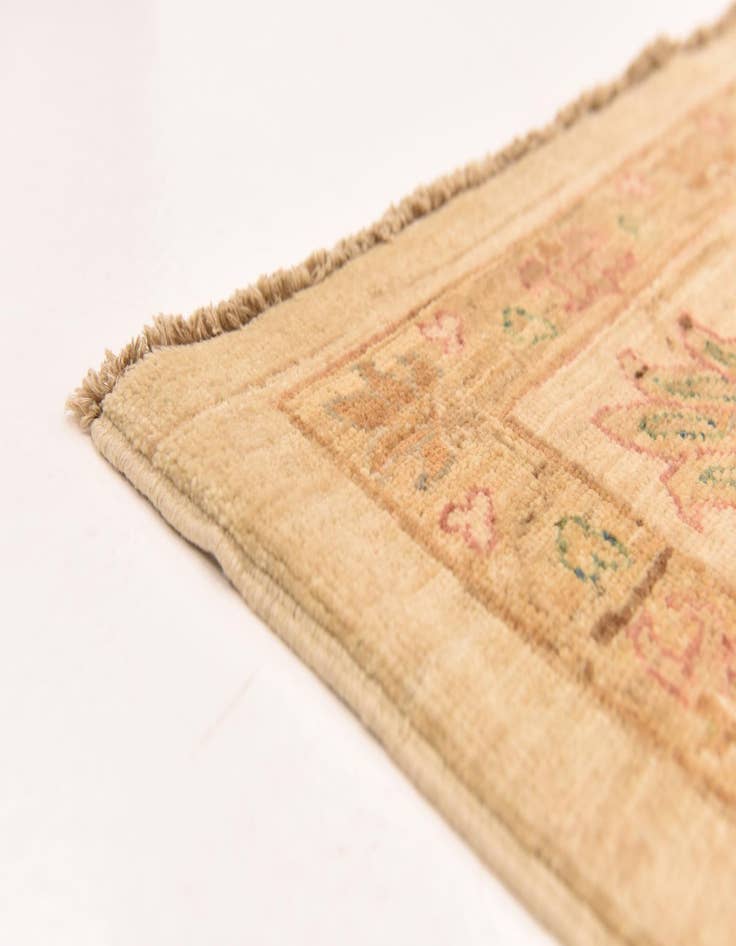 Detail image of  6' 5 x 8' 3  Hand Knotted Peshawar Ziegler Rug