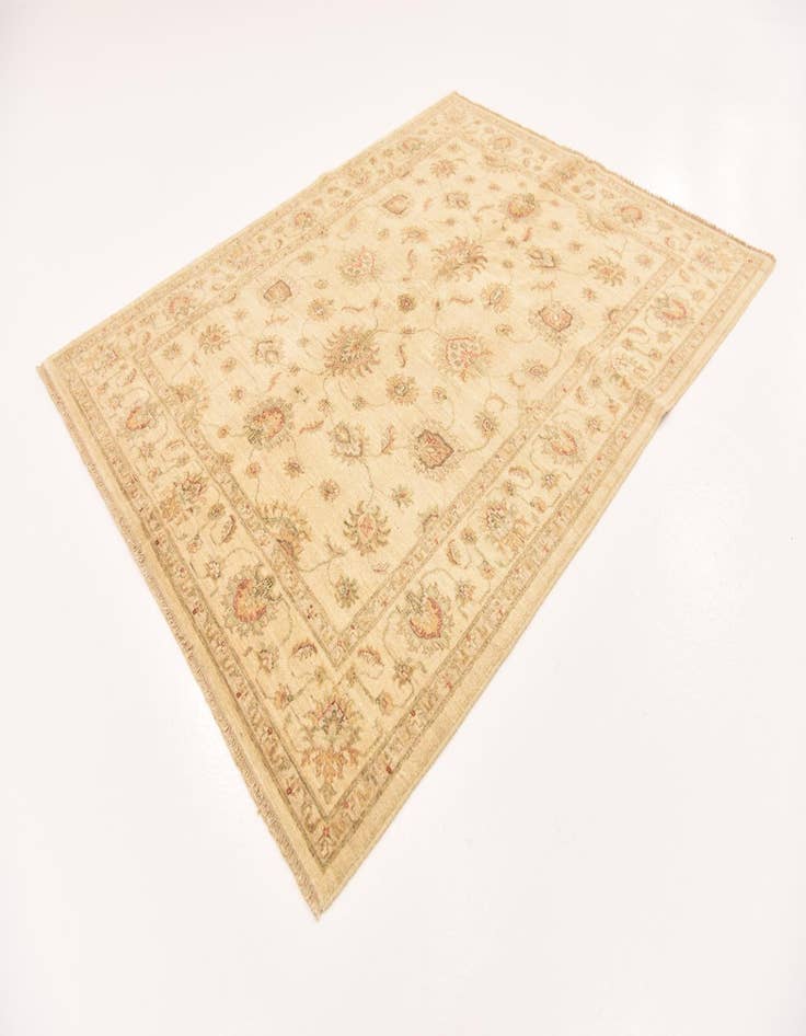 Detail image of  4' 10 x 6' 3  Hand Knotted Peshawar Ziegler Rug