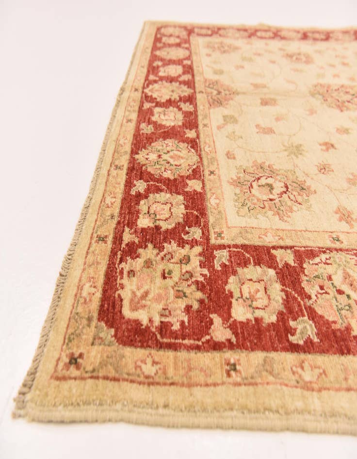 Detail image of  5' 2 x 6' 4  Hand Knotted Peshawar Ziegler Rug