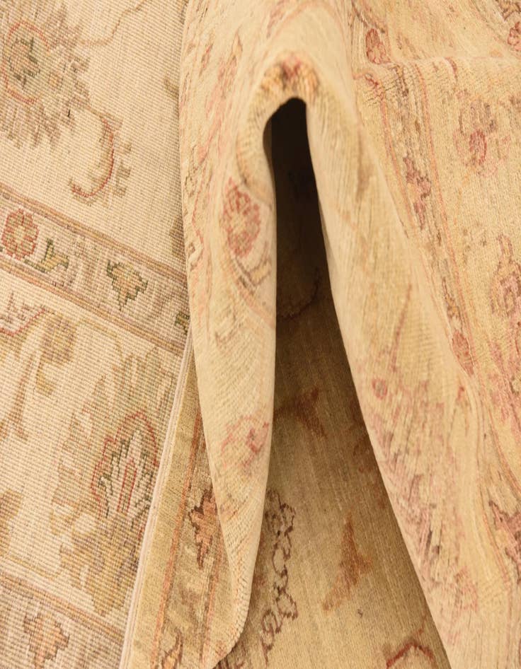 Detail image of  6' 8 x 9' 8  Hand Knotted Peshawar Ziegler Rug