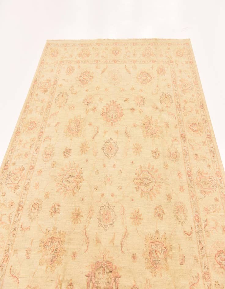 Detail image of  6' 8 x 9' 8  Hand Knotted Peshawar Ziegler Rug