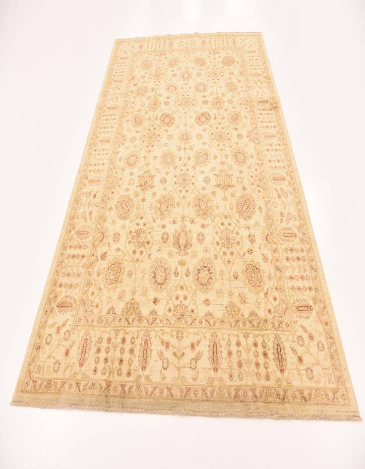 Detail image of  6' 1 x 9' 1  Hand Knotted Peshawar Ziegler Rug