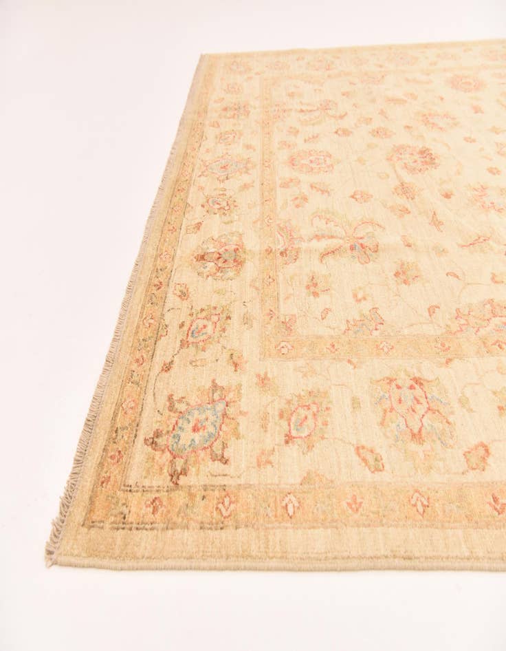 Detail image of  6' 9 x 10' 5  Hand Knotted Peshawar Ziegler Rug