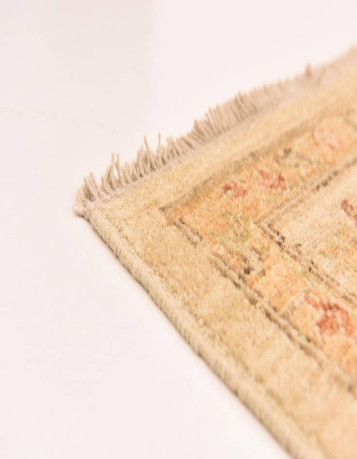 Detail image of  6' 9 x 10' 5  Hand Knotted Peshawar Ziegler Rug