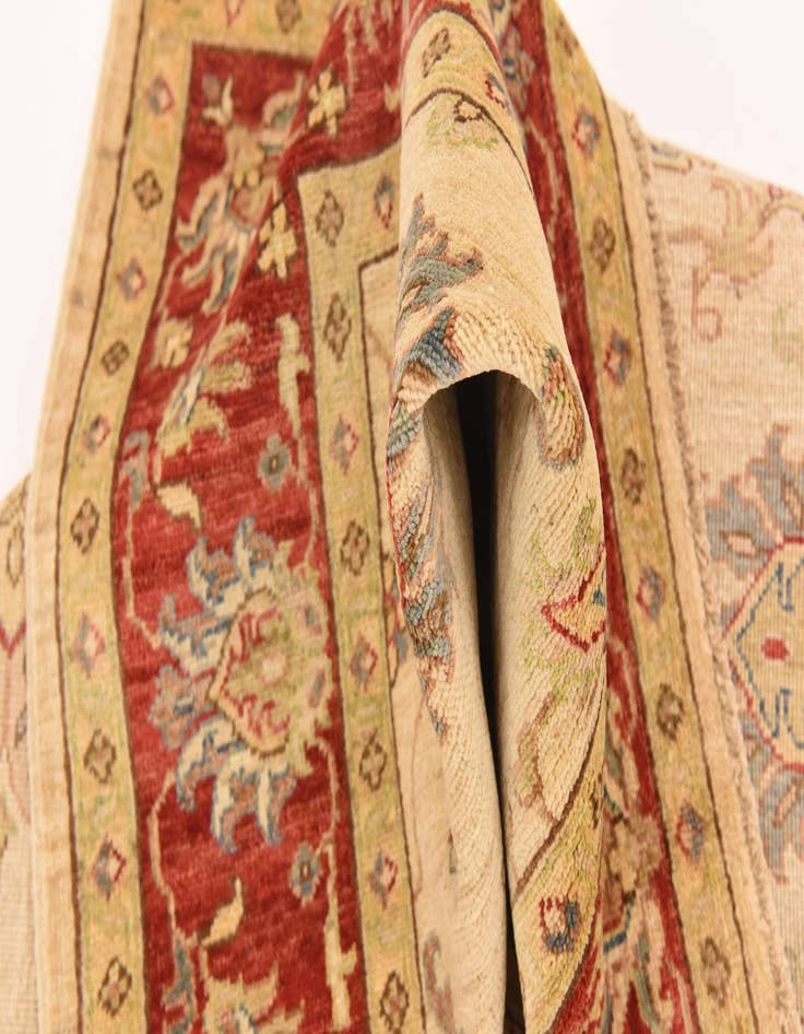 Detail image of  5' 1 x 6' 9  Hand Knotted Peshawar Ziegler Rug