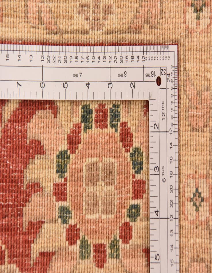 Detail image of  5' 1 x 6' 4  Hand Knotted Peshawar Ziegler Rug