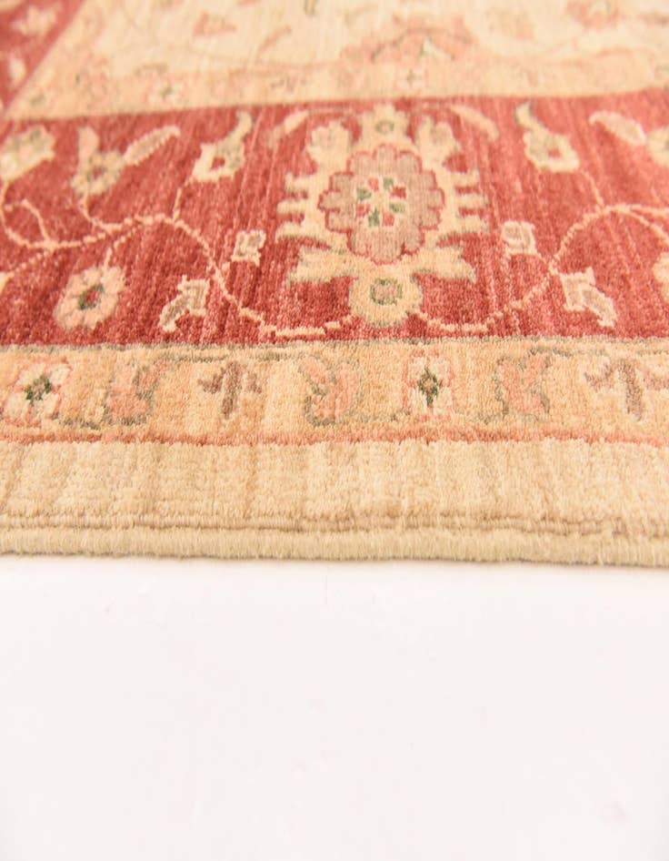 Detail image of  5' 1 x 6' 4  Hand Knotted Peshawar Ziegler Rug