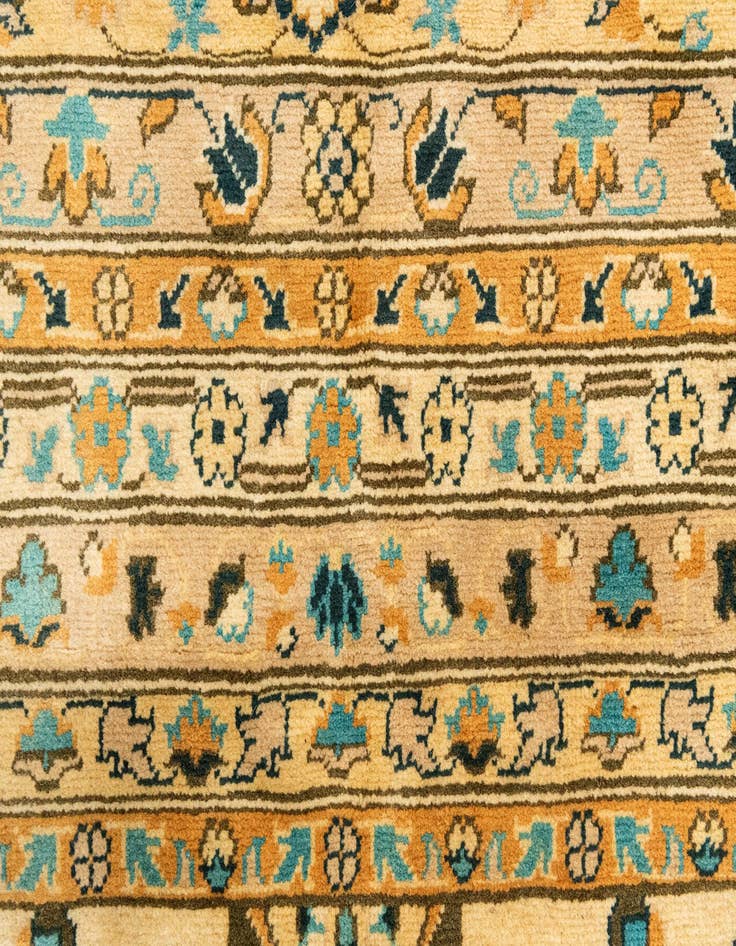 Detail image of  16' 8 x 22' 6  Hand Knotted Peshawar Ziegler Rug