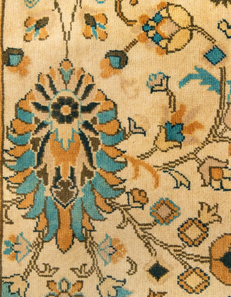 Detail image of  16' 8 x 22' 6  Hand Knotted Peshawar Ziegler Rug