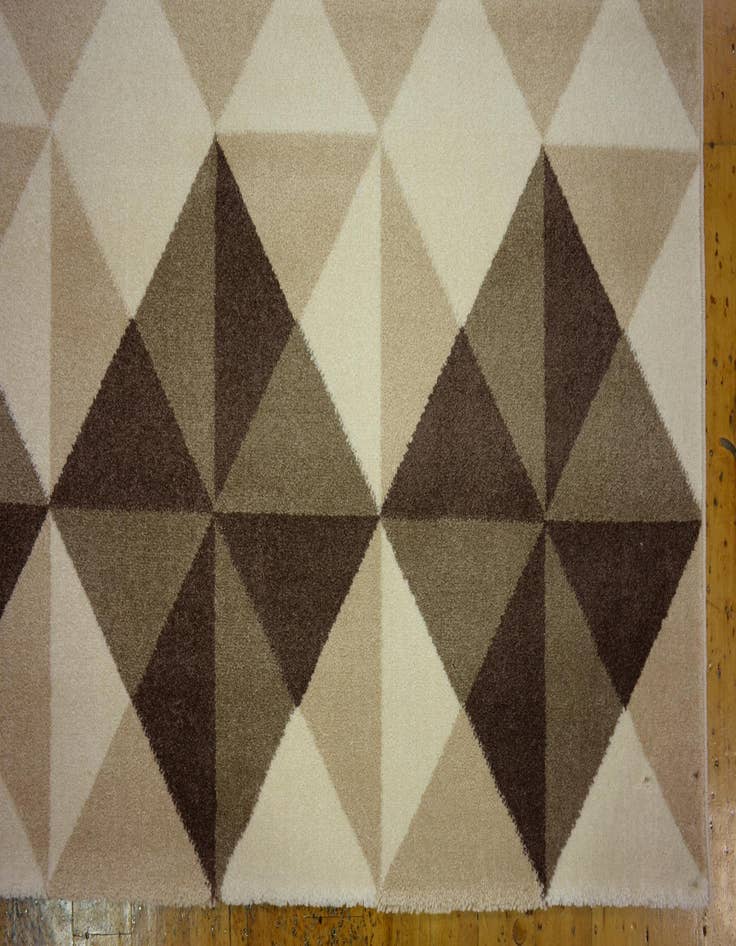 Detail image of 6' 7 x 9' 10 Reproduction Gabbeh Rug