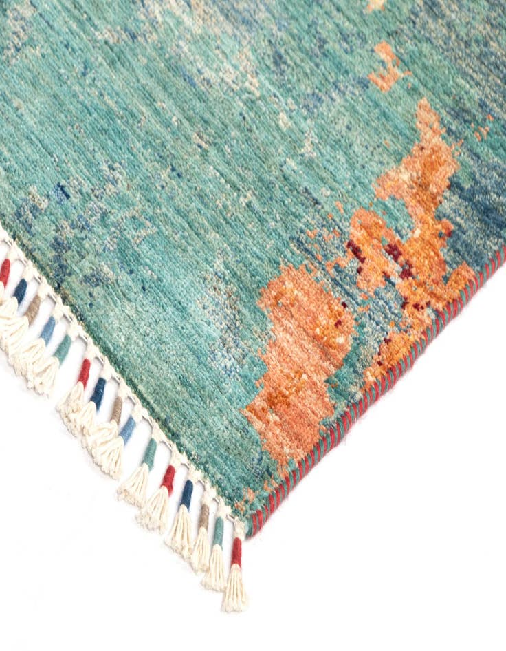 Detail image of  4' 10 x 6' 8 Rubin Wool Rug