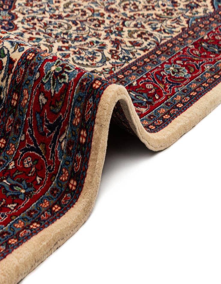 Detail image of  4' 3 x 6' 10 Sarouk Rug
