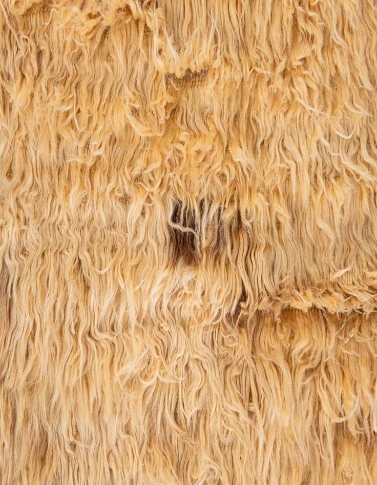 Detail image of  6' 7 x 9' 7  Hand Knotted Solid Shag Wool Rug
