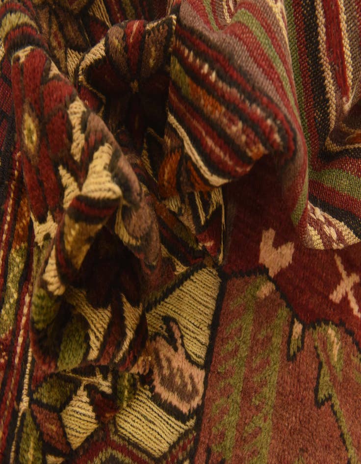 Detail image of  6' 1 x 9' 9  Hand Knotted Sumak Wool Rug