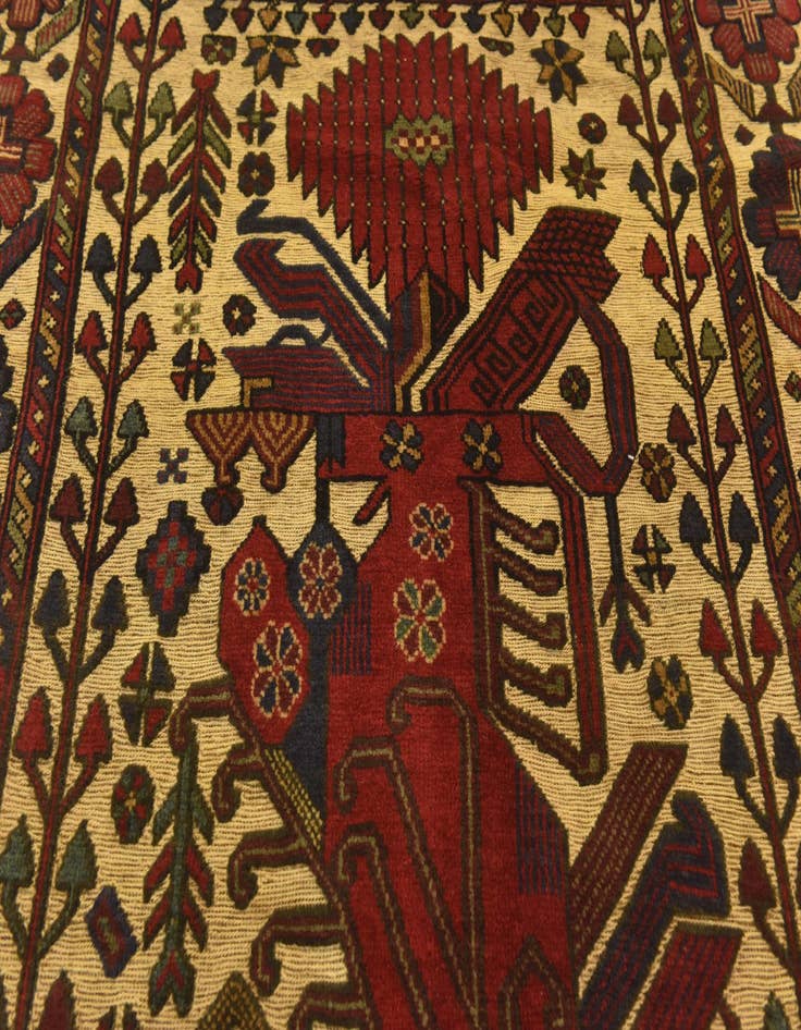 Detail image of  4' 4 x 5' 7  Hand Knotted Sumak Wool Rug