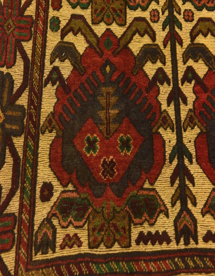 Detail image of  4' 2 x 5' 11  Hand Knotted Sumak Wool Rug