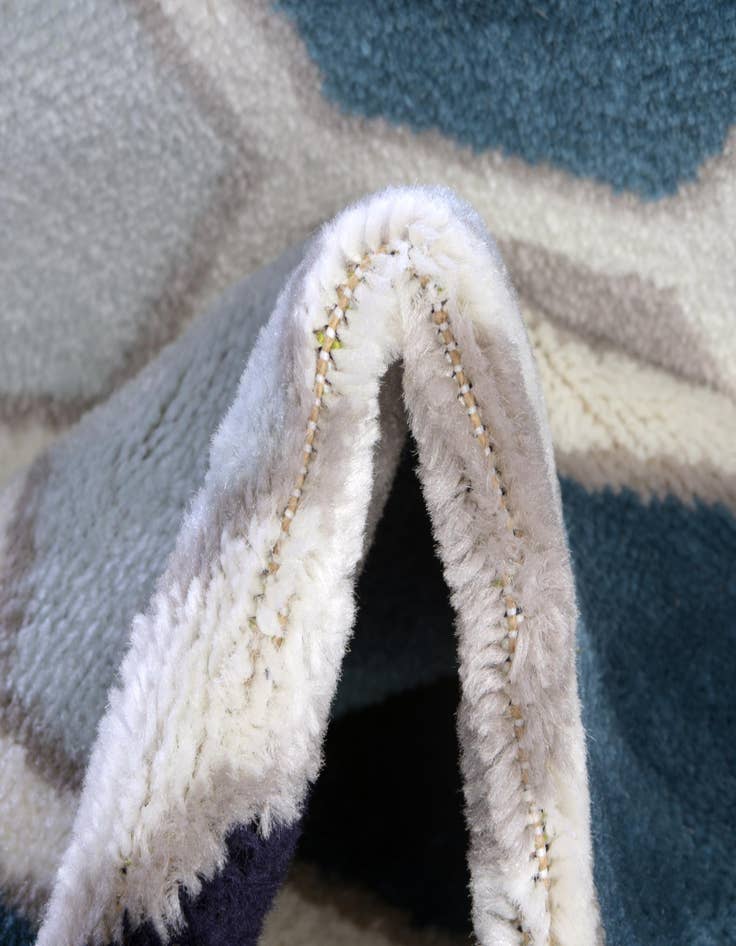 Detail image of  8' x 10' Sydney Rug