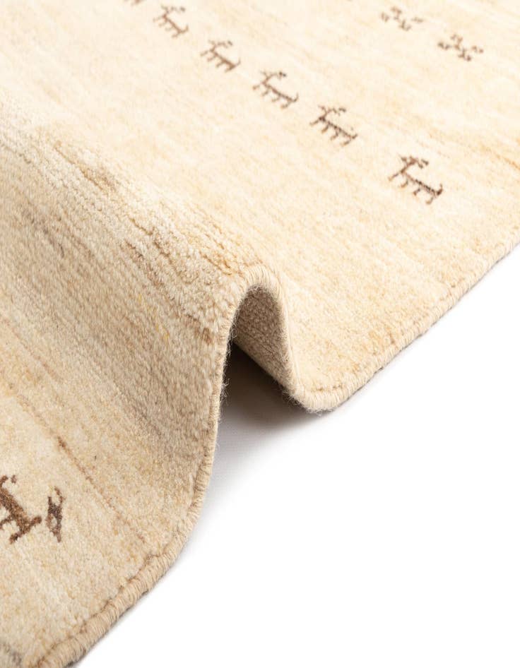 Detail image of  4' 1 x 5' 11 Tabiibaft Wool Rug