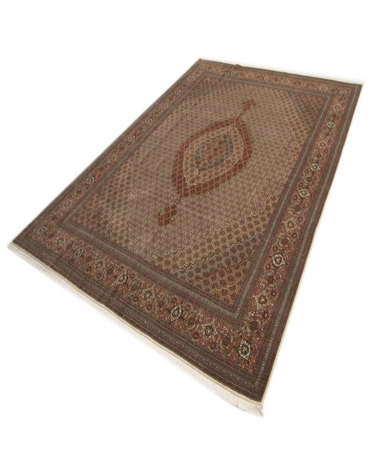 Detail image of  9' 10 x 12' 11 Tabriz Mahi Rug