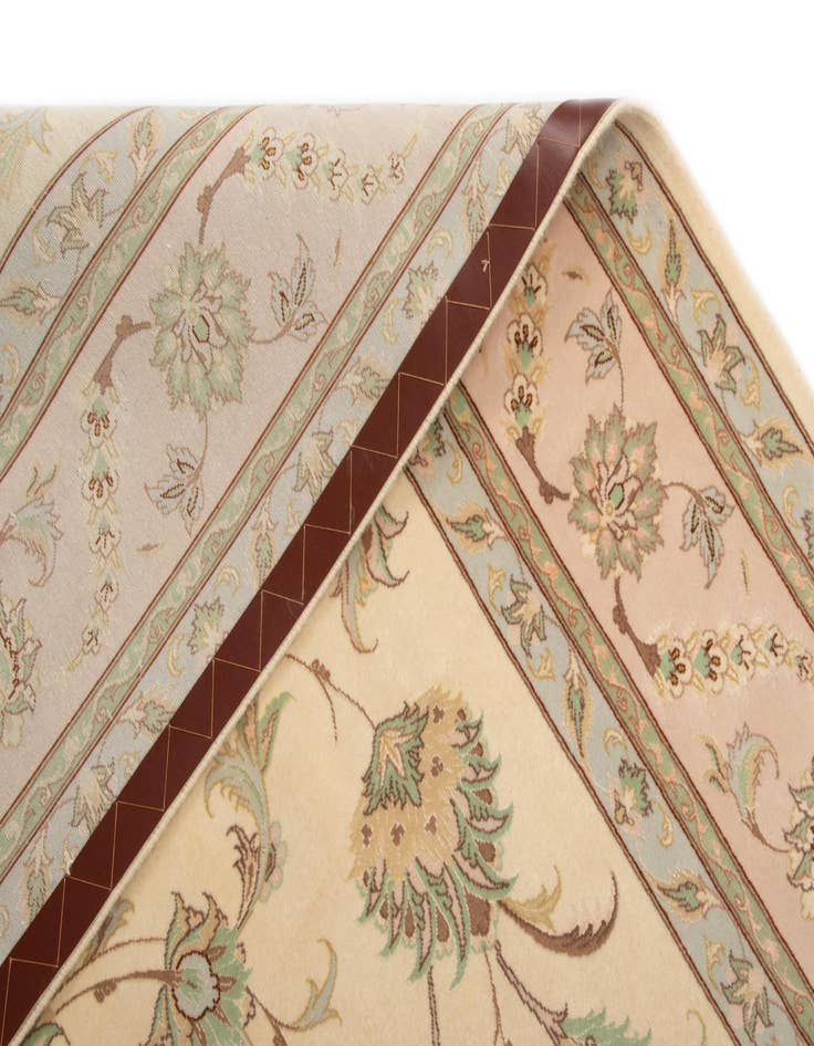 Detail image of  6' 7 x 10' 9 Tabriz Rug