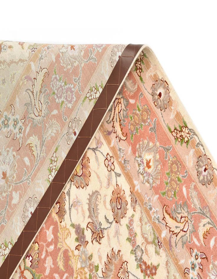 Detail image of  4' 11 x 6' 8 Tabriz Rug