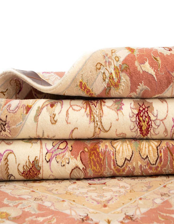 Detail image of  5' x 6' 4 Tabriz Rug