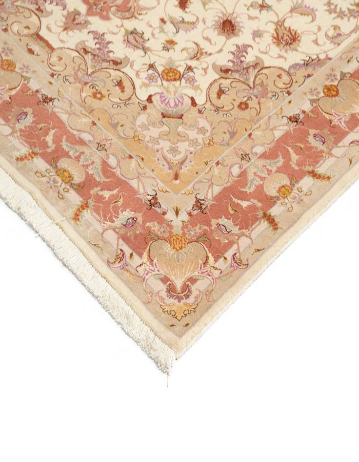 Detail image of  5' x 6' 4 Tabriz Rug