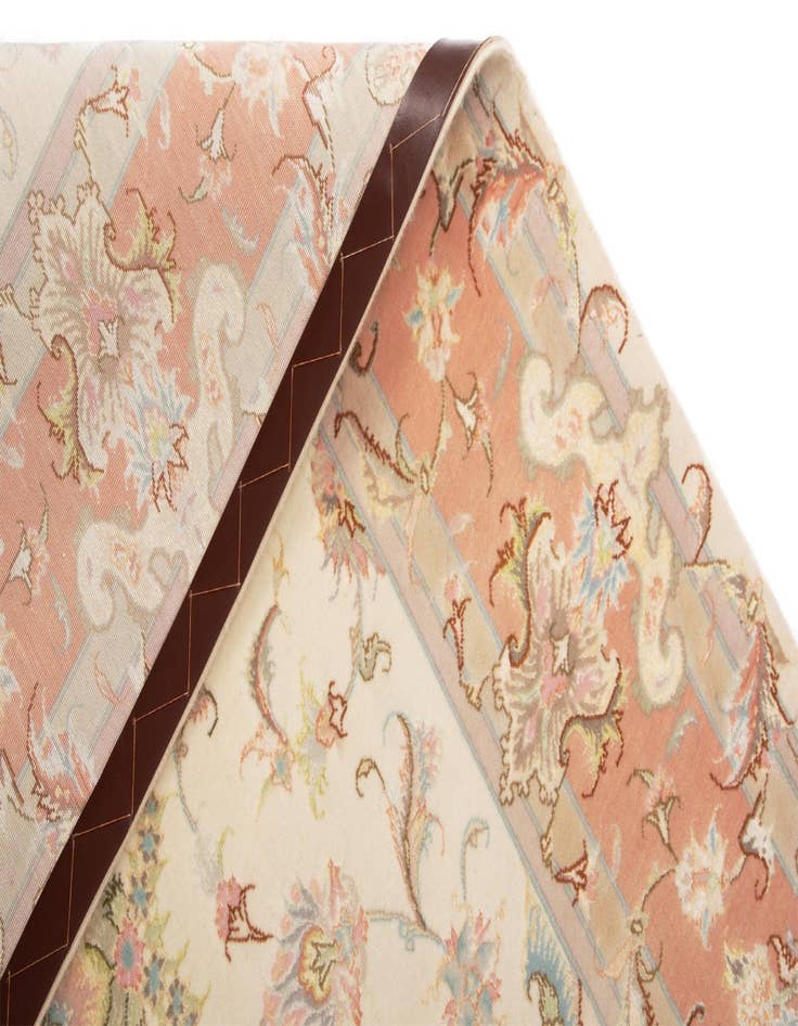 Detail image of  5' x 6' 7 Tabriz Rug