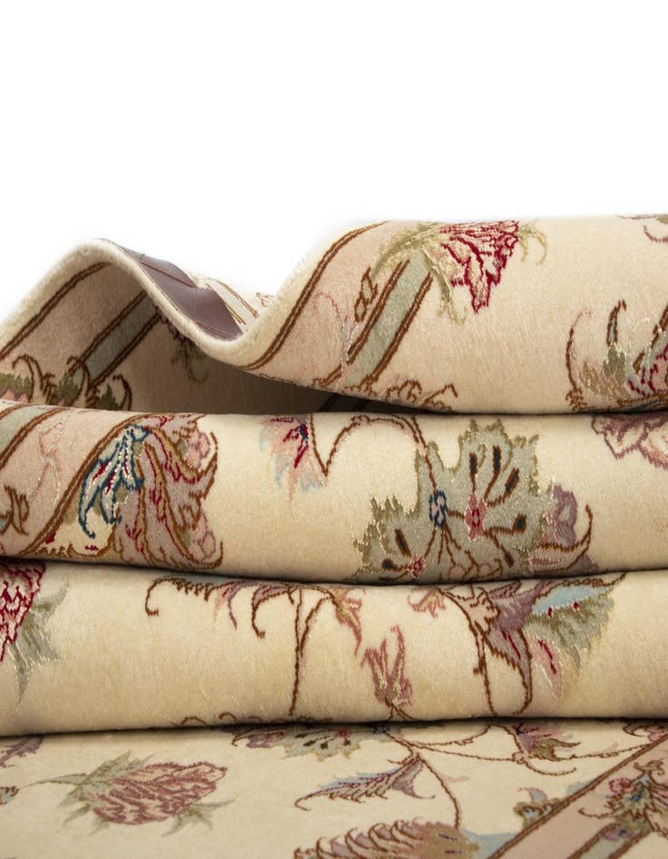 Detail image of  4' 11 x 6' 11 Tabriz Rug