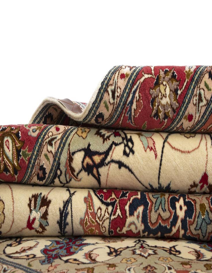 Detail image of  5' x 7' 3 Tabriz Rug