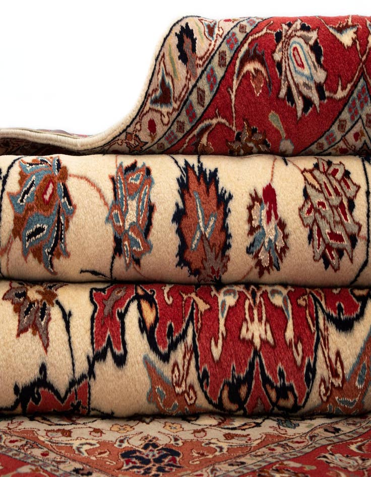 Detail image of  5' 1 x 6' 3 Tabriz Rug