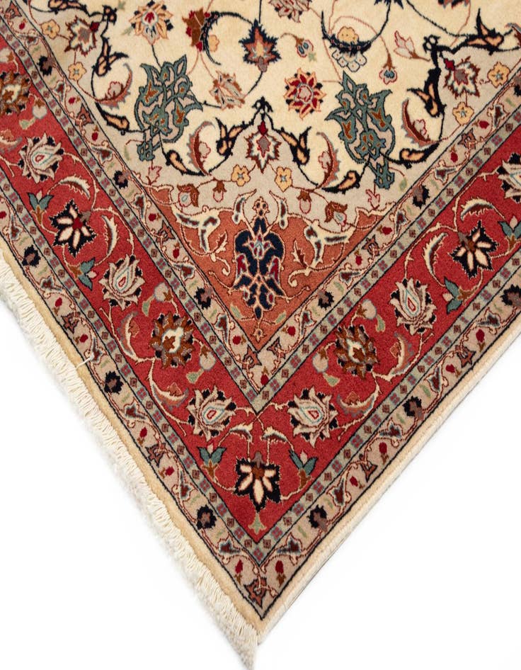 Detail image of  5' 1 x 6' 3 Tabriz Rug