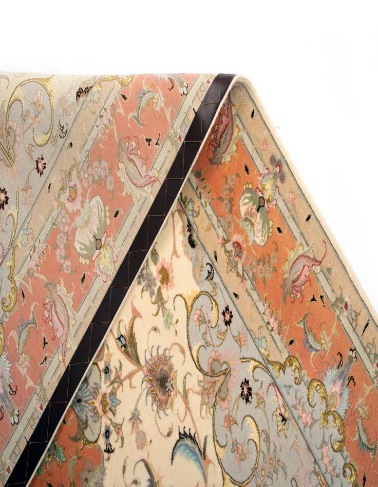 Detail image of  5' 1 x 7' 3 Tabriz Rug