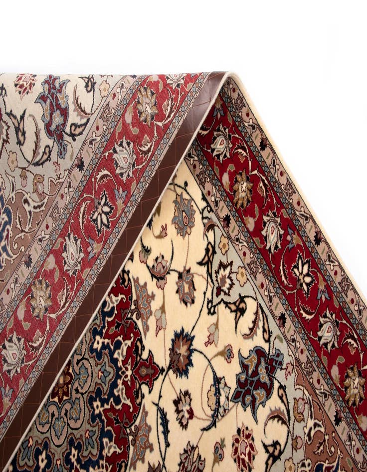 Detail image of  4' 11 x 6' 6 Tabriz Rug