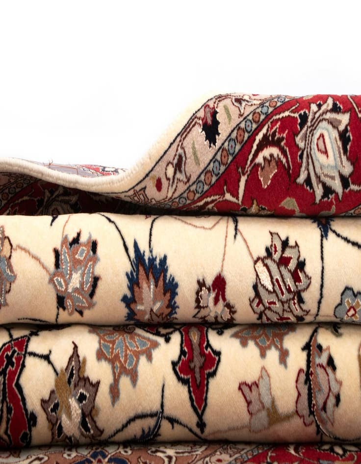 Detail image of  4' 11 x 6' 6 Tabriz Rug