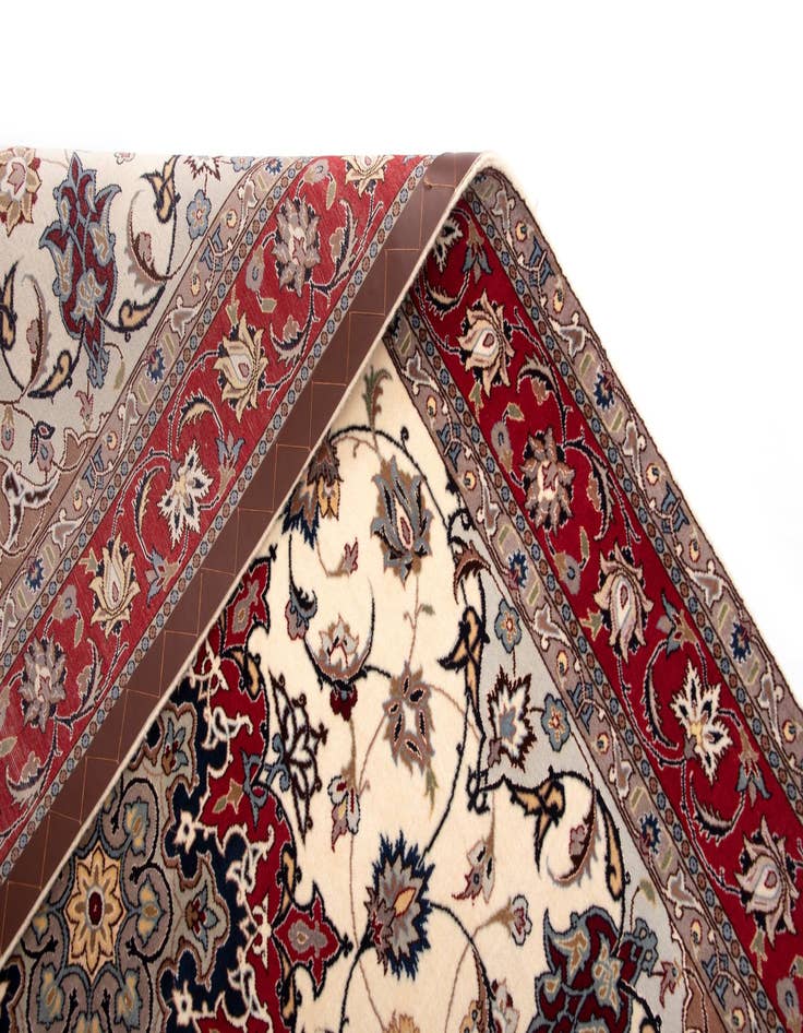 Detail image of  5' x 6' 11 Tabriz Rug