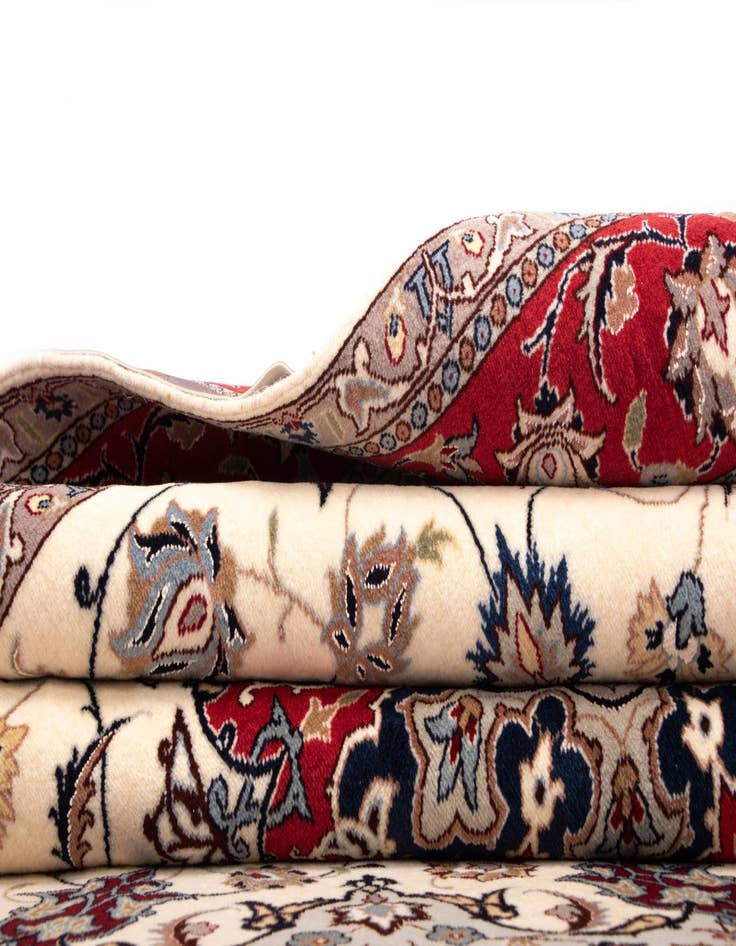 Detail image of  5' x 6' 11 Tabriz Rug