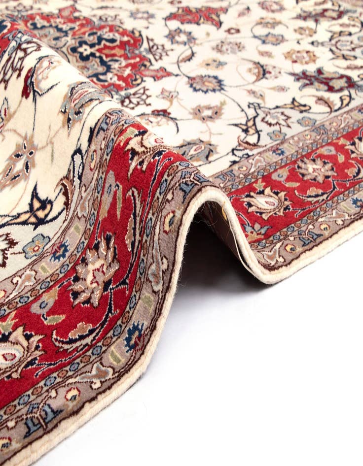 Detail image of  5' x 6' 11 Tabriz Rug