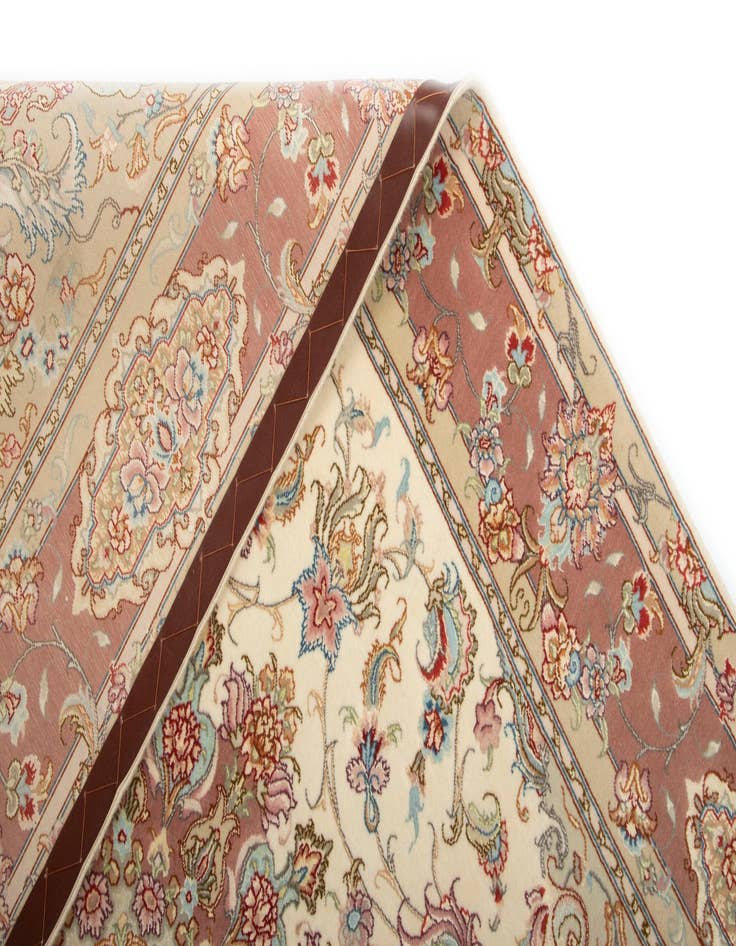 Detail image of  4' 11 x 6' 11 Tabriz Rug