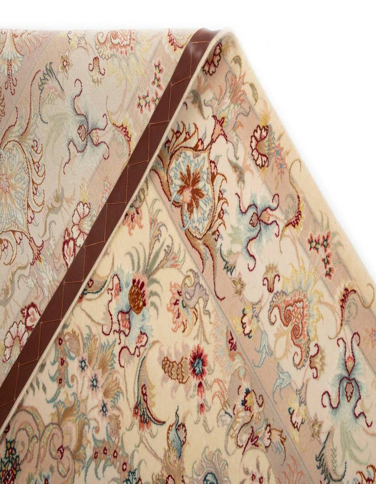 Detail image of  5' 1 x 7' Tabriz Rug