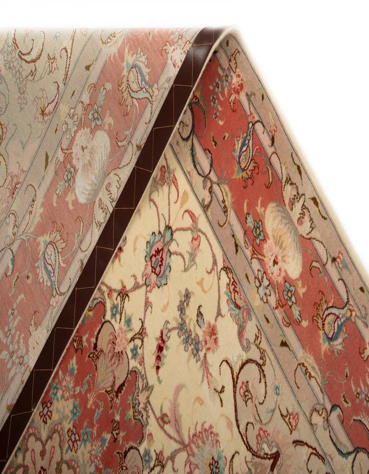 Detail image of  4' 10 x 7' Tabriz Rug